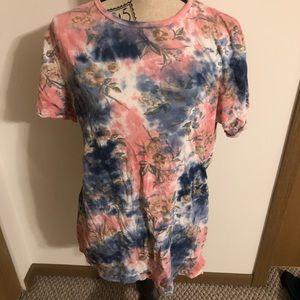 Floral t shirt